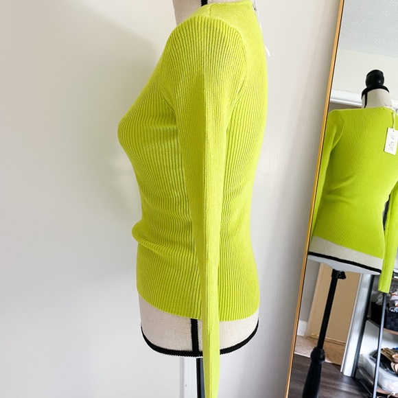 Lime Green V-neck Sweater NWT - Picture 5 of 9